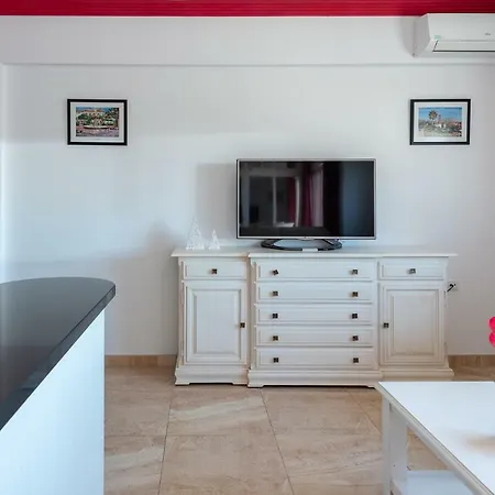 Apartment Mediterraneo 114